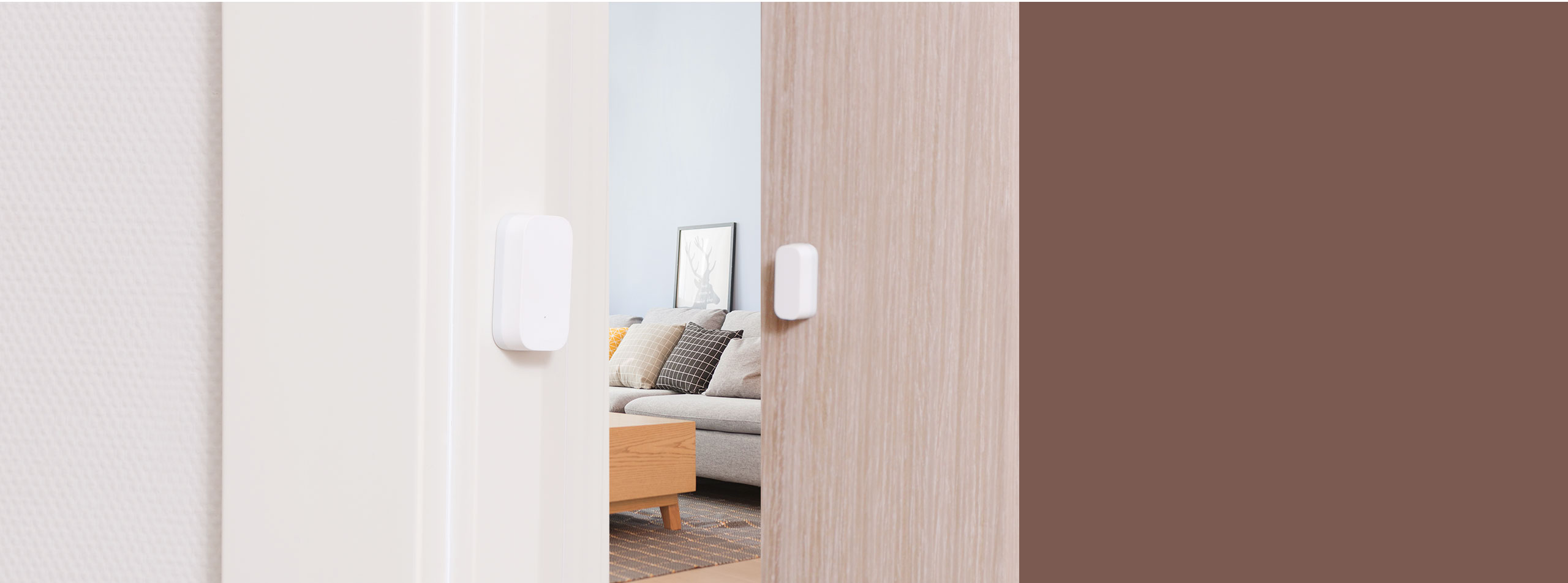 Smart Door/Window Sensor detects continously the status of your door or window